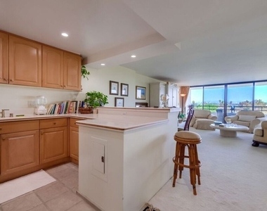 4337 Marina City - Photo Thumbnail 5