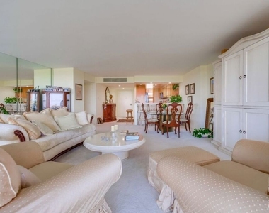 4337 Marina City - Photo Thumbnail 14