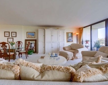 4337 Marina City - Photo Thumbnail 13