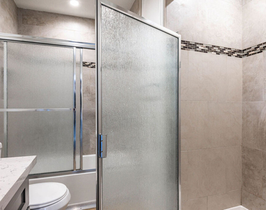 1112 Ocean Park Boulevard - Photo Thumbnail 13