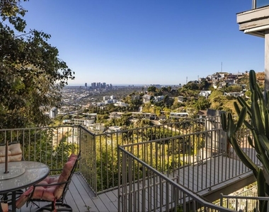 8580 Hillside Avenue - Photo Thumbnail 20