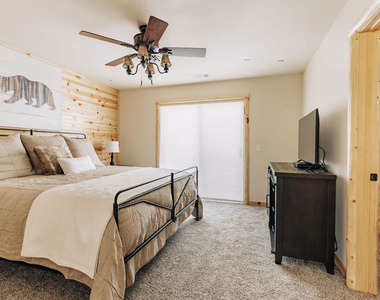 315 Northern Cross Drive - Photo Thumbnail 11