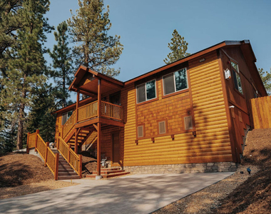 315 Northern Cross Drive - Photo Thumbnail 1