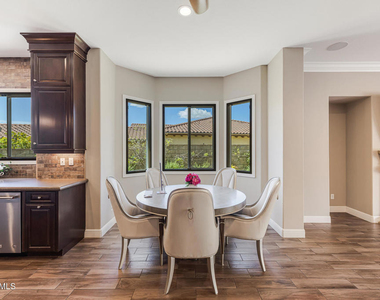 7305 Augusta Drive - Photo Thumbnail 15
