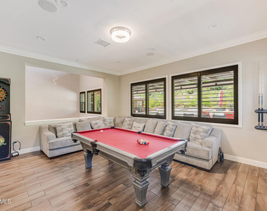 7305 Augusta Drive - Photo Thumbnail 6