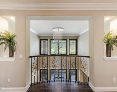 7305 Augusta Drive - Photo Thumbnail 21