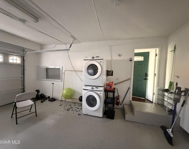 9251 Notre Dame Avenue - Photo Thumbnail 28