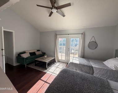 9251 Notre Dame Avenue - Photo Thumbnail 17