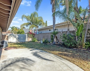 3332 Holloway Street - Photo Thumbnail 29