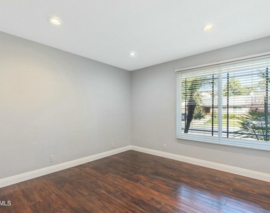 3332 Holloway Street - Photo Thumbnail 20