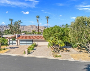 10 Whittier Court - Photo Thumbnail 1