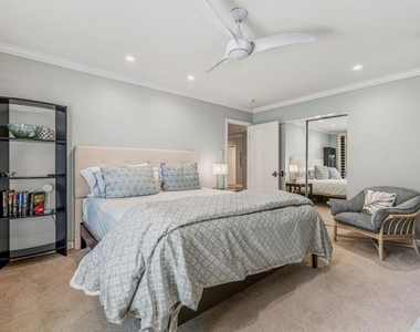 10 Whittier Court - Photo Thumbnail 33