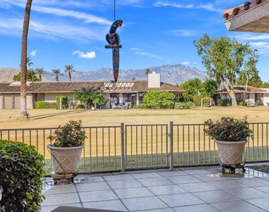 10 Whittier Court - Photo Thumbnail 27