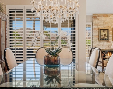 10 Whittier Court - Photo Thumbnail 9