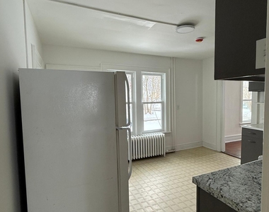13 Springside Avenue - Photo Thumbnail 4