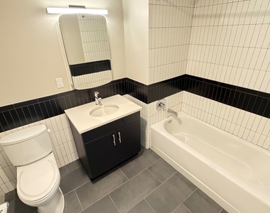 183-03 Hillside Avenue - Photo Thumbnail 8