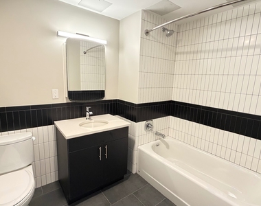 183-03 Hillside Avenue - Photo Thumbnail 9
