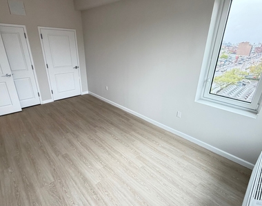 183-03 Hillside Avenue - Photo Thumbnail 19