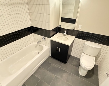 183-03 Hillside Avenue - Photo Thumbnail 4