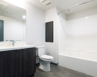 222 S Main St - Photo Thumbnail 12