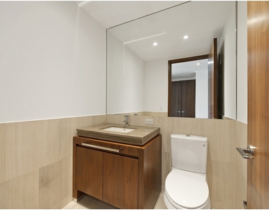 400  Fifth Ave - Photo Thumbnail 8