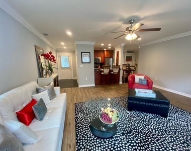 219 Adams Way - Photo Thumbnail 4