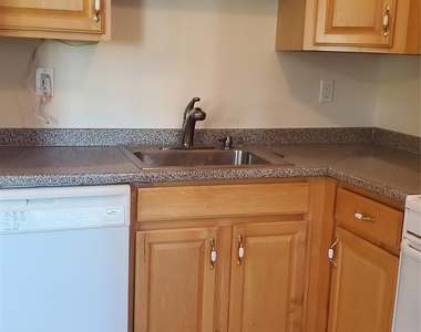 101 Sylvan Avenue - Photo Thumbnail 13