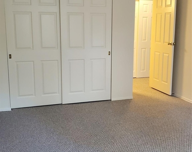 101 Sylvan Avenue - Photo Thumbnail 6