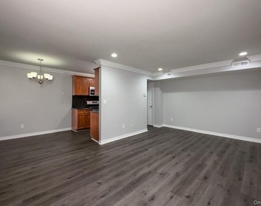 111 College Road - Photo Thumbnail 2
