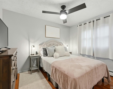 38 Ormond Avenue - Photo Thumbnail 16