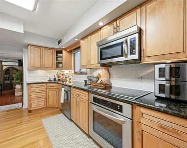 38 Ormond Avenue - Photo Thumbnail 6