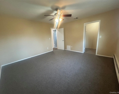 11 Park Manor Court - Photo Thumbnail 14