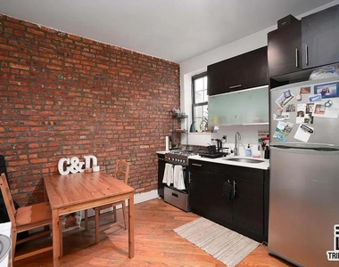 465 Chauncey Street - Photo Thumbnail 3