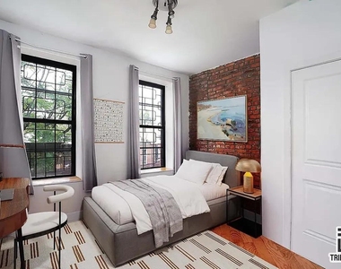 465 Chauncey Street - Photo Thumbnail 5