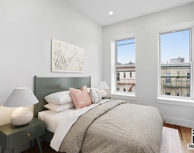 62-07 Catalpa Avenue - Photo Thumbnail 4