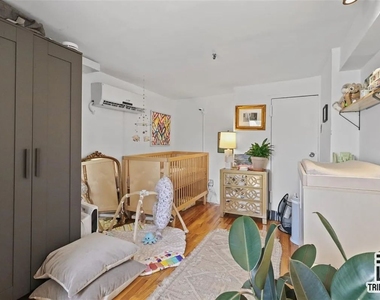 197 Monitor Street - Photo Thumbnail 4