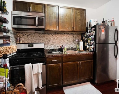 418 E 119th Street - Photo Thumbnail 2