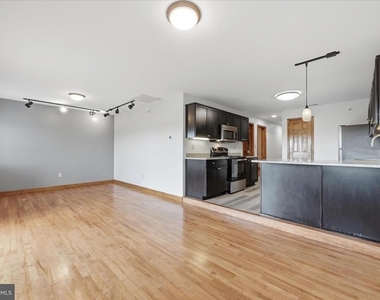 443 Millwood Ave - Photo Thumbnail 11