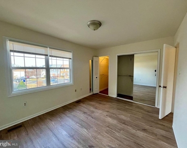 8421 Mckenzie Circle - Photo Thumbnail 19