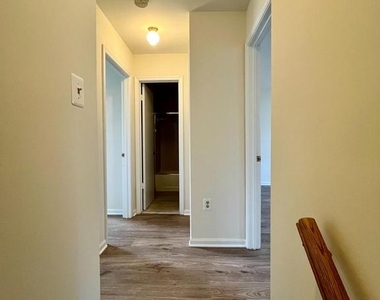 8421 Mckenzie Circle - Photo Thumbnail 15