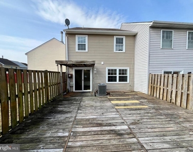 8421 Mckenzie Circle - Photo Thumbnail 34