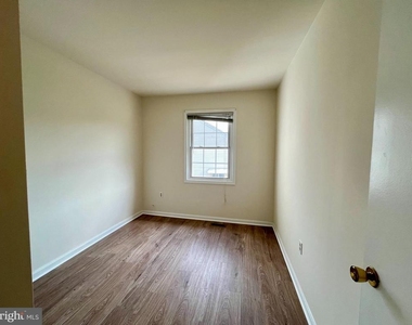 8421 Mckenzie Circle - Photo Thumbnail 26
