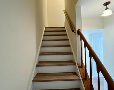 8421 Mckenzie Circle - Photo Thumbnail 14