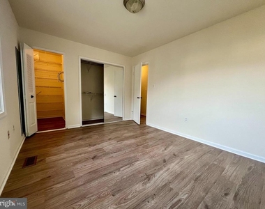 8421 Mckenzie Circle - Photo Thumbnail 20