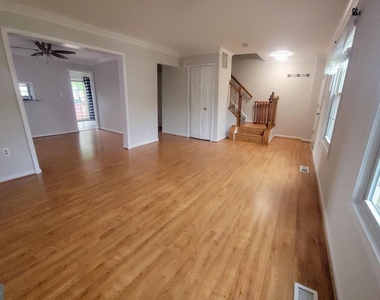 8949 Princeton Park Drive - Photo Thumbnail 2