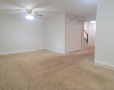 8949 Princeton Park Drive - Photo Thumbnail 19