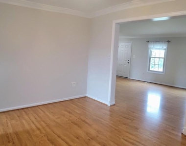 8949 Princeton Park Drive - Photo Thumbnail 3