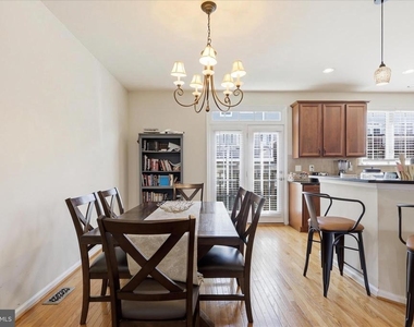 20925 Houseman Terrace - Photo Thumbnail 13