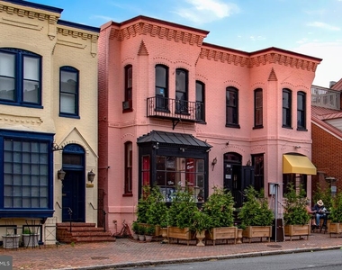 312 N Henry Street - Photo Thumbnail 43
