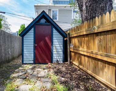 312 N Henry Street - Photo Thumbnail 33